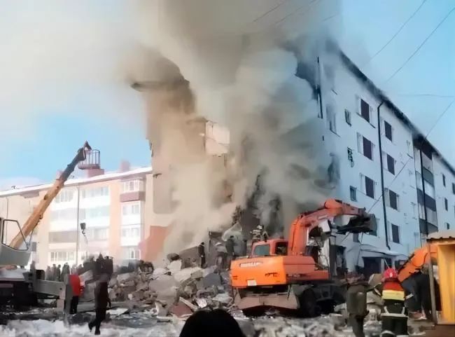 66411 48小时内发生两起安全事故，已致15人死亡！