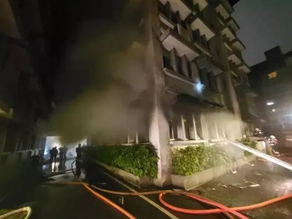 106064 48小时内发生6起安全事故，已致14死50伤！