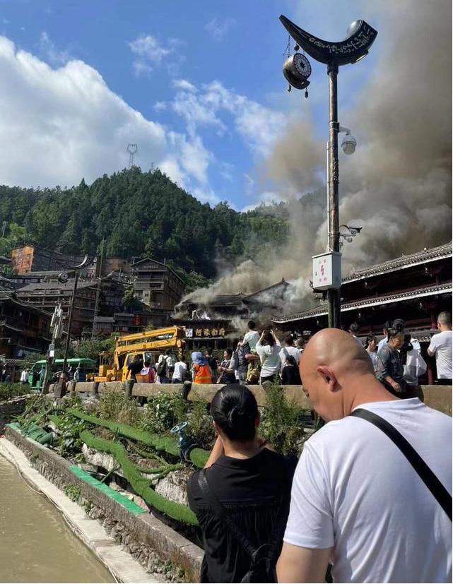 121603 48小时内发生2起安全事故，暂未造成人员伤亡