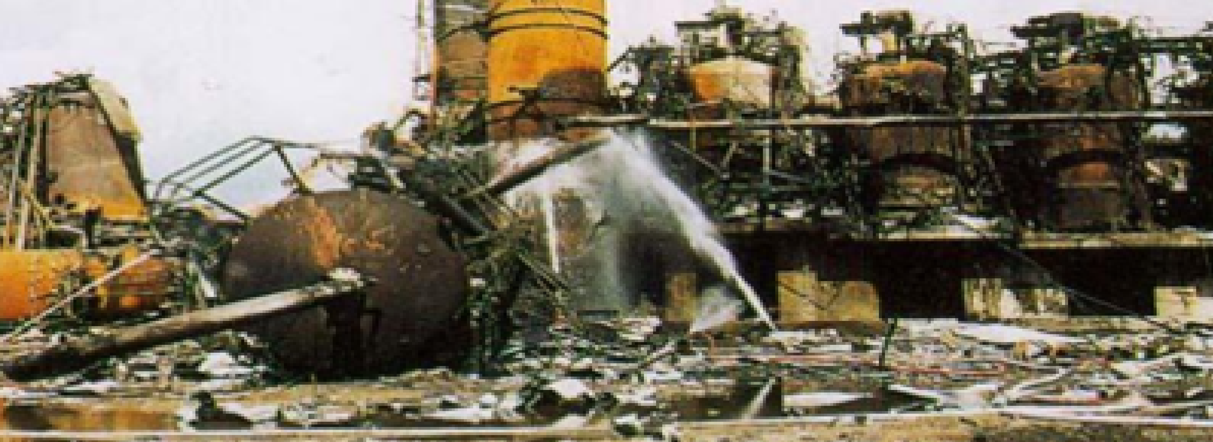 1974英国Flixborough镇Nypro公司爆炸事故