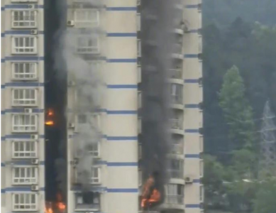 重庆居民楼火灾已扑灭，目前未造成人员伤亡